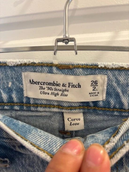 Abercrombie Curve Love 90s Straight Jeans 26 Long Ultra High Rise Light Wash - Picture 2 of 3